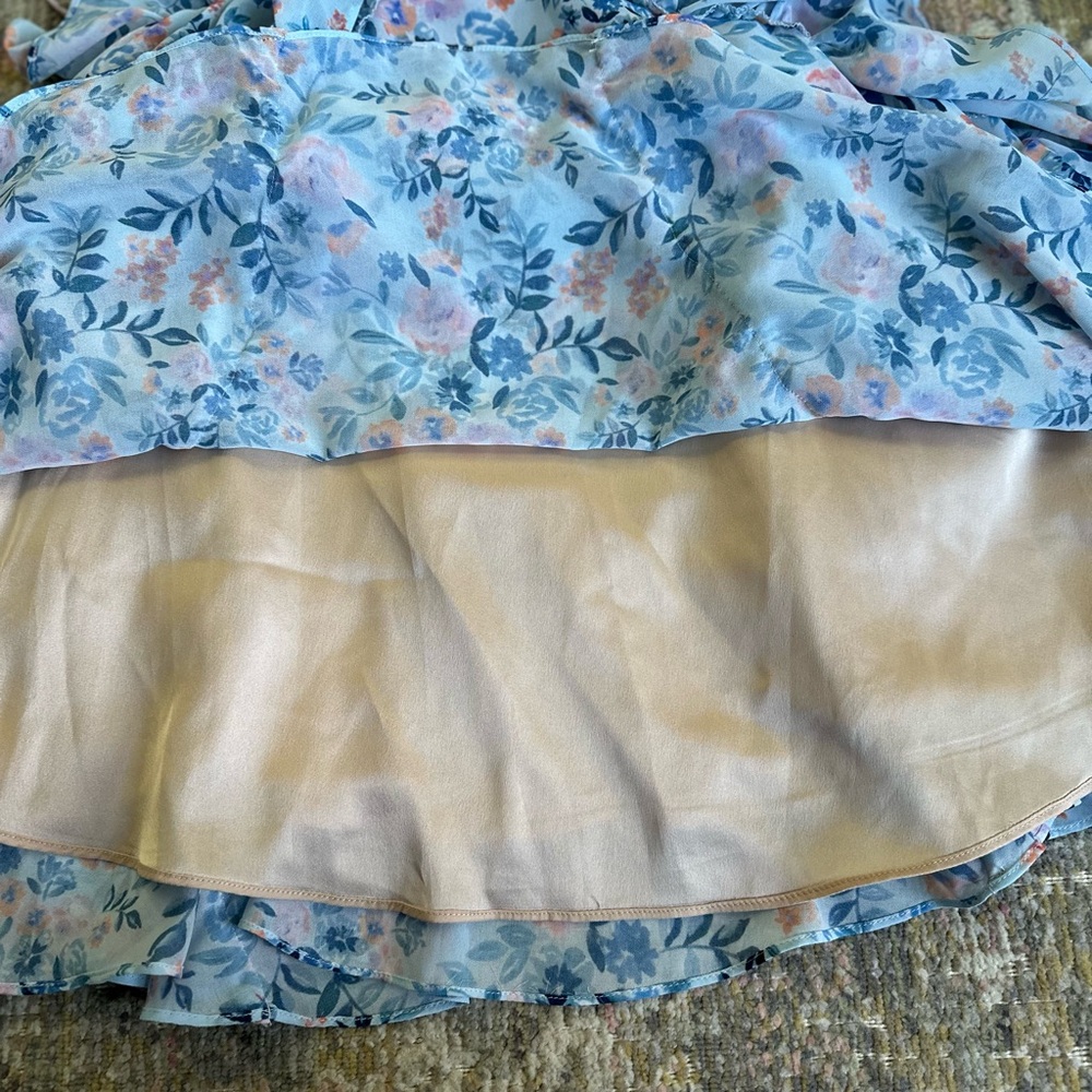 Revolve Lovers and Friends Rae Blue Mini Dress Meadow Floral Vacation Size Small - Picture 8 of 10